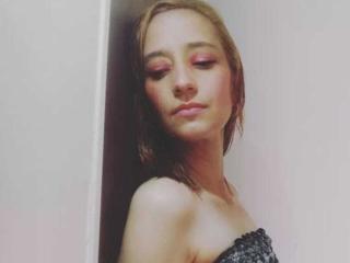 MiaClarks - Sexe cam en vivo - 17103770