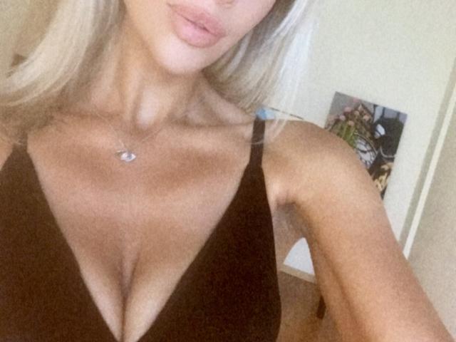 Julaiya - Live porn &amp; sex cam - 17115906