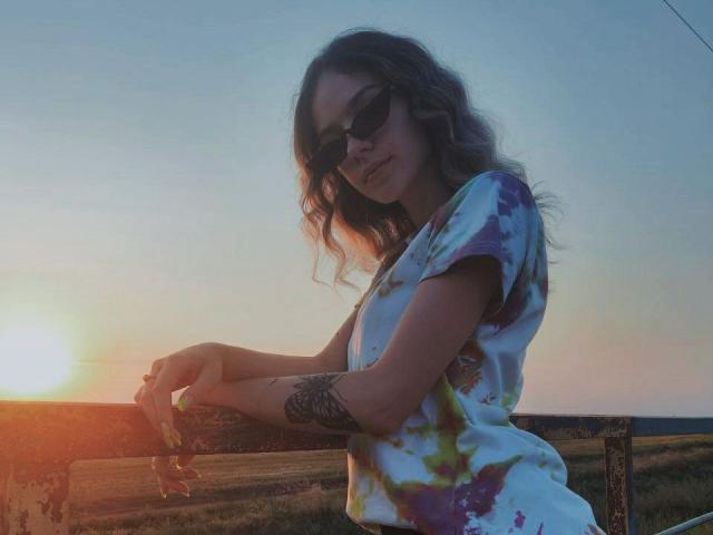 Rairie - Live sex cam - 17118014