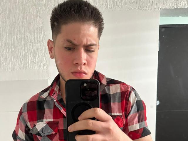 SebastiianMaxime - Live porn &amp; sex cam - 17118498