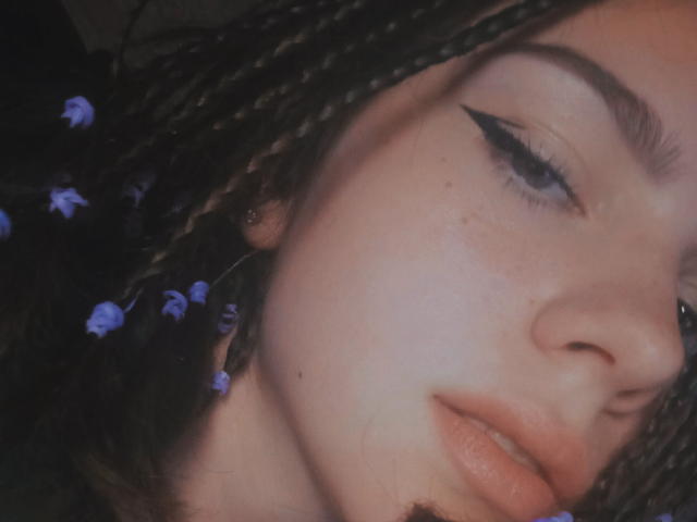 Rairie - Live sex cam - 17120102