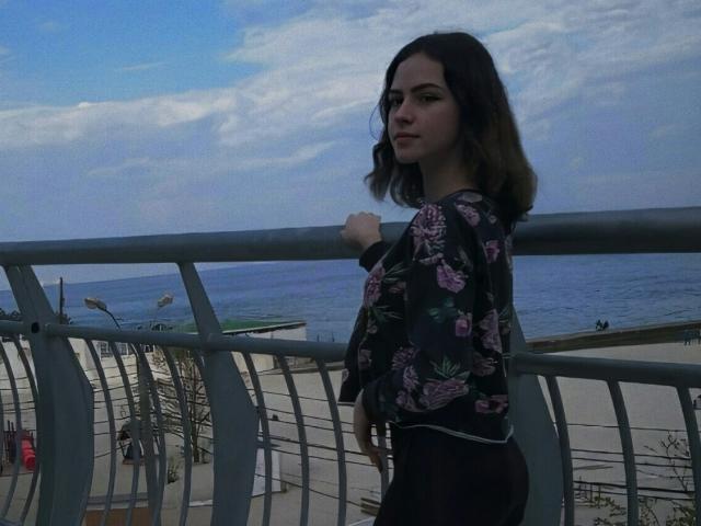 Rairie - Live sex cam - 17120146