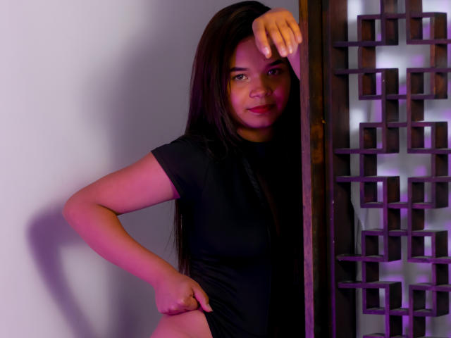 MollySummer - Sexe cam en vivo - 17122218