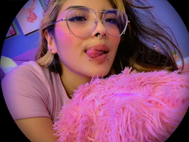 CamilleRossi - Live sex cam - 17127838