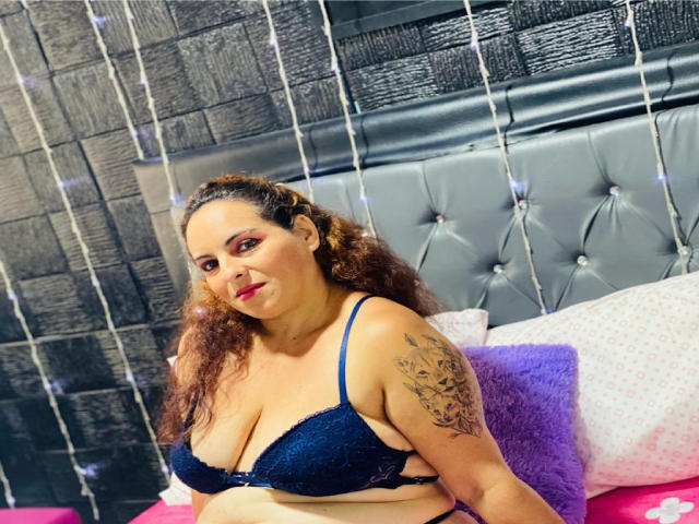 SaralinaFetish - Sexe cam en vivo - 17128726