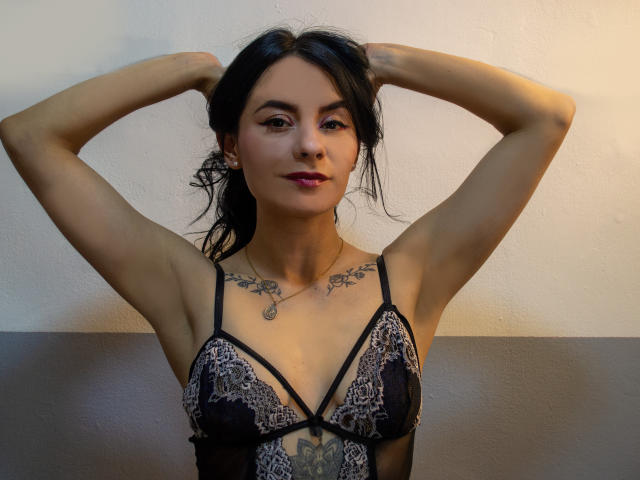 LiaSaenzs - Sexe cam en vivo - 17130786