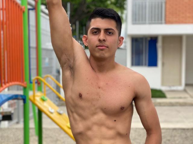 LuxuryMenBig - Live sexe cam - 17134426