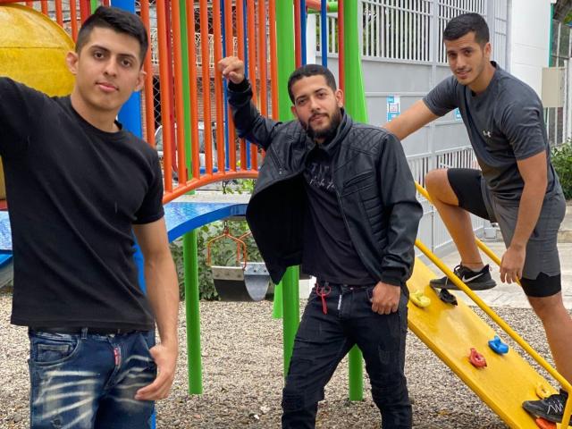 LuxuryMenBig - Sexe cam en vivo - 17134842