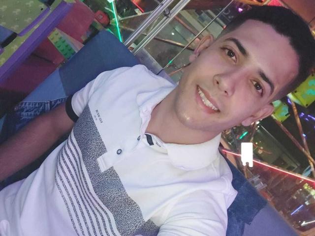 LuxuryMenBig - Live sexe cam - 17134902