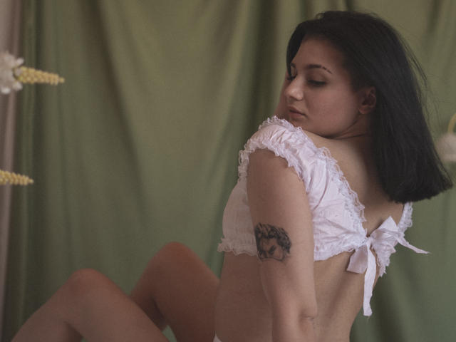 SolaZola - Live porn &amp; sex cam - 17137078