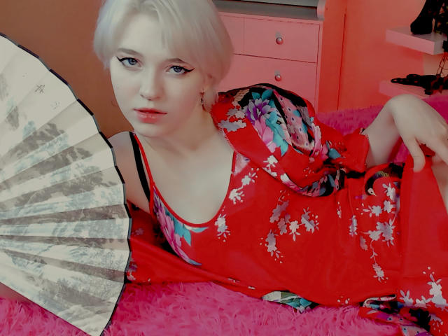 FirstSnoow - Élő pornó és szexkamera - 17138698