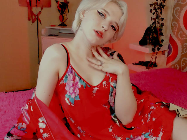 FirstSnoow - Live porn &amp; sex cam - 17138910