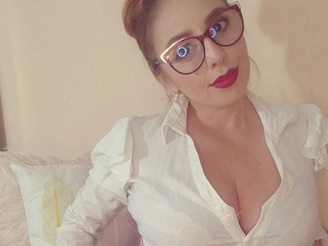 IsabellaBig - Live porn &amp; sex cam - 17147046