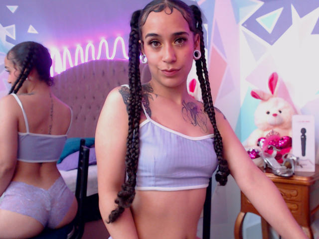 TaniaValentini - 라이브 포르노 &amp; 섹스 캠 - 17152278