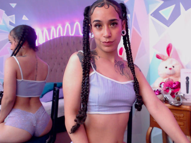 TaniaValentini - сексуальная веб-камера в реальном времени - 17152282