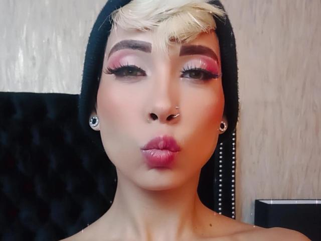 GabyCollins - Live sexe cam - 17153250