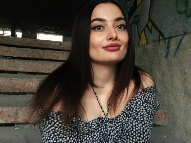 CalypsoNJones - Live sex cam - 17154398