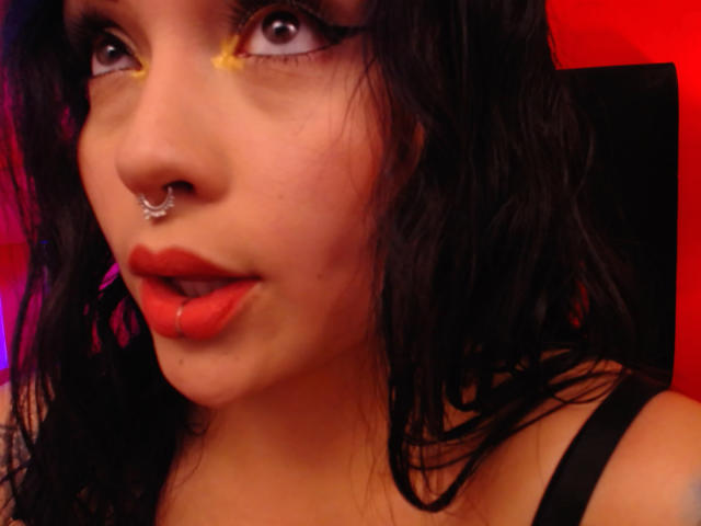 CharlotteScott - Sexe cam en vivo - 17157602