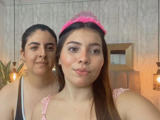 AmberAntonella - Live porn &amp; sex cam - 17163642