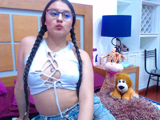 SophiaKane - Live sexe cam - 17166742