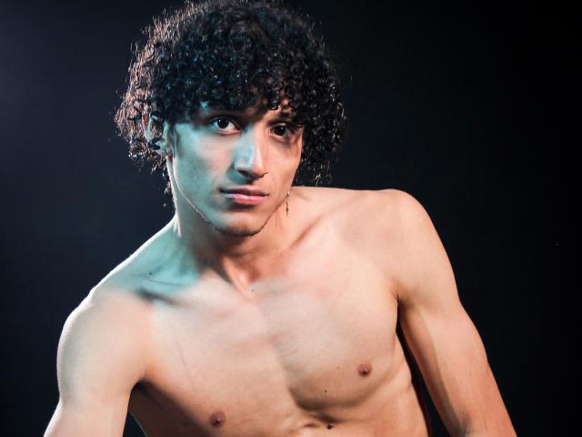 BlazRusso - сексуальная веб-камера в реальном времени - 17169842