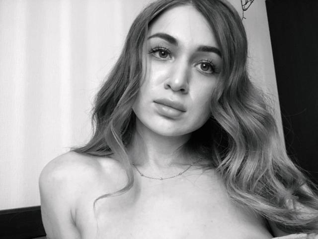 BeataAngel - Élő pornó és szexkamera - 17170986