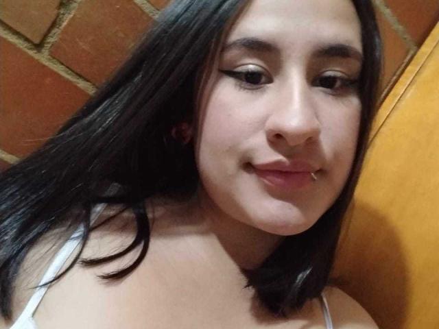 CoffyBarinks - Live porn &amp; sex cam - 17174094