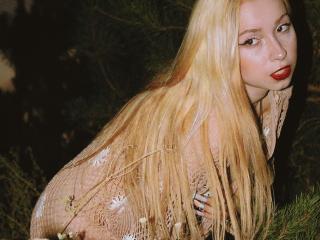 PolyYelow - сексуальная веб-камера в реальном времени - 17174726