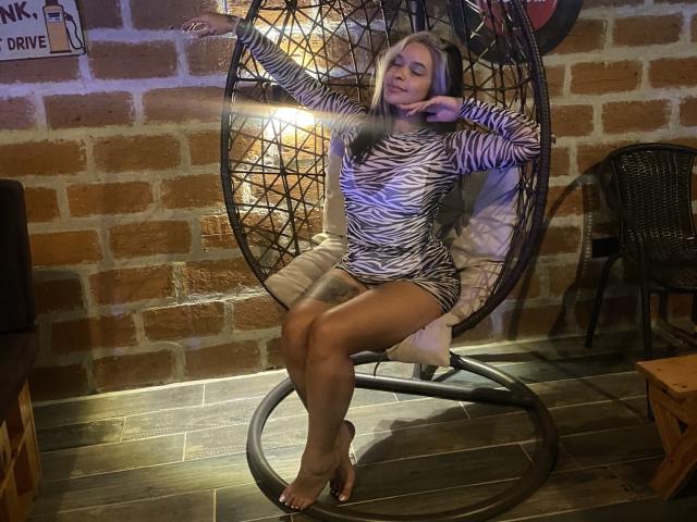 AnaArenas - Live porn &amp; sex cam - 17176286