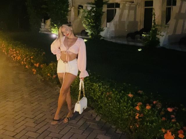 AnaArenas - Live sex cam - 17176602