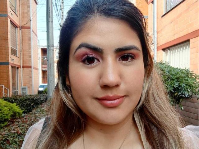 AstridStone - Sexe cam en vivo - 17177770