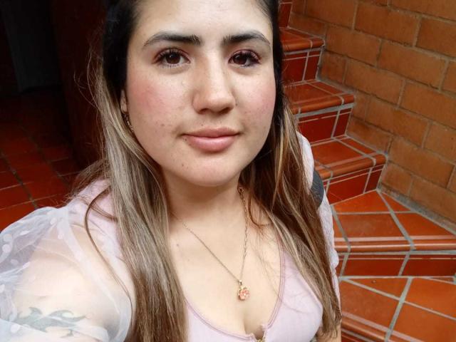 AstridStone - Sexe cam en vivo - 17178098