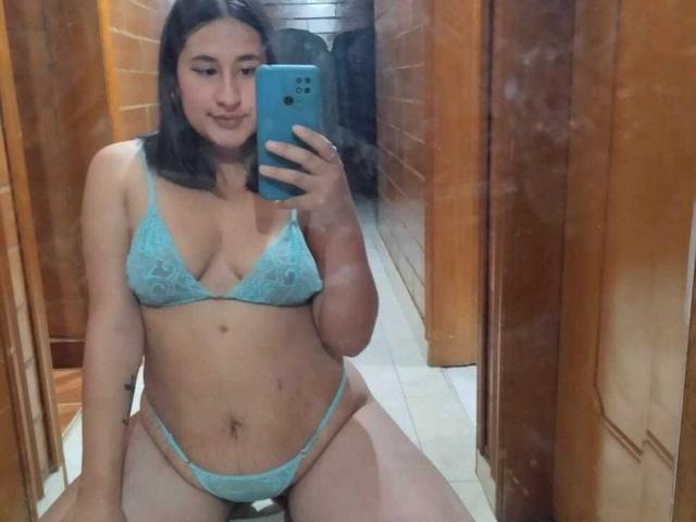 CoffyBarinks - сексуальная веб-камера в реальном времени - 17179138