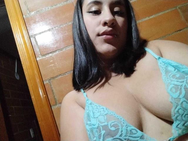 CoffyBarinks - Live porn &amp; sex cam - 17179198