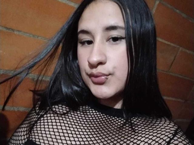 CoffyBarinks - сексуальная веб-камера в реальном времени - 17179314