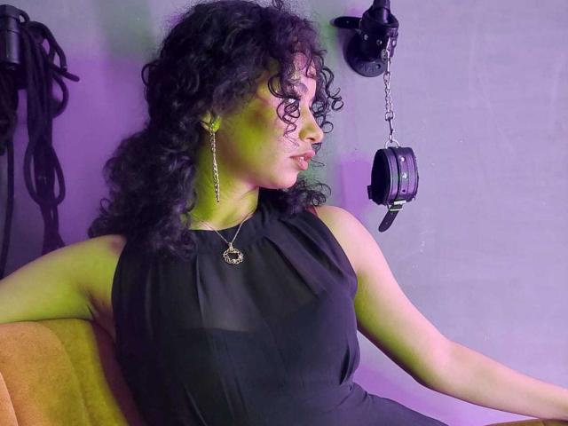 HeilyPeterson - Live porn &amp; sex cam - 17180106