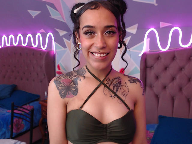 TaniaValentini - Camera khiêu dâm &amp; quyến rũ trực tiếp - 17185854