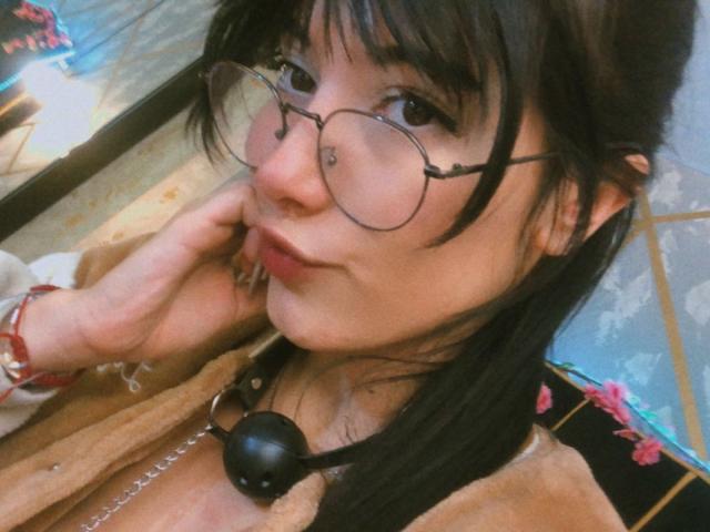 VioletaParr - Live porn &amp; sex cam - 17190950
