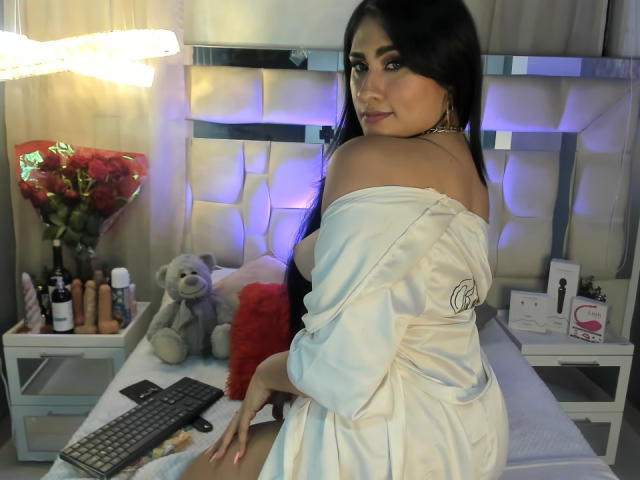 ShiaraRussi - Live sex cam - 17195778