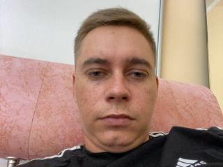 DylanDesire - Sexe cam en vivo - 17200038