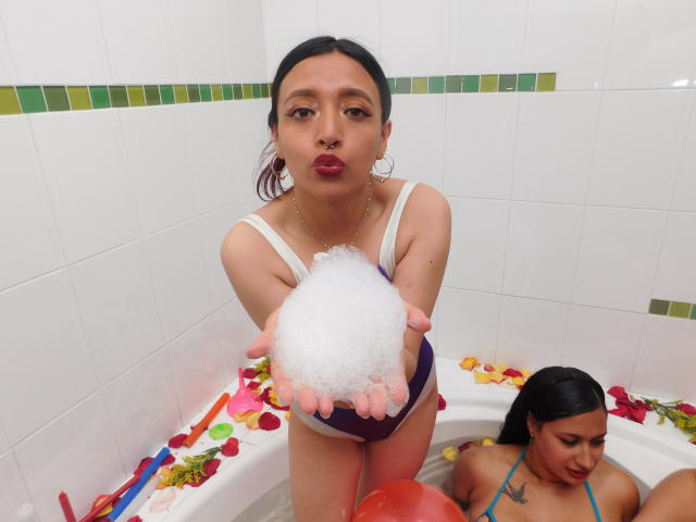 LesbianThree - Sexe cam en vivo - 17200158