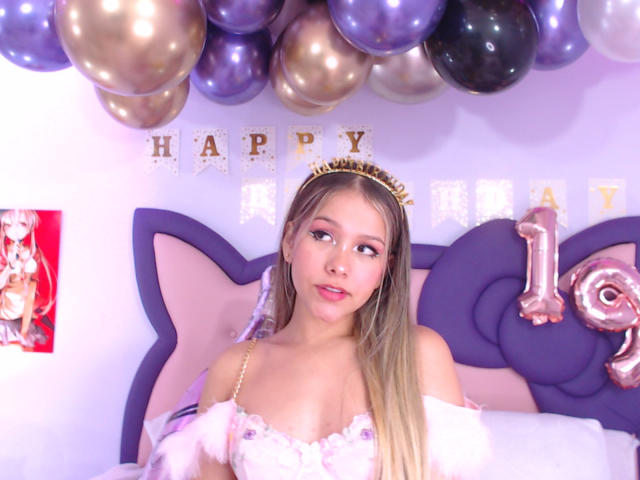 LilaLutz - Live porn &amp; sex cam - 17201906