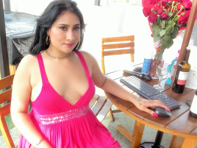 ShiaraRussi - Camera khiêu dâm &amp; quyến rũ trực tiếp - 17203542