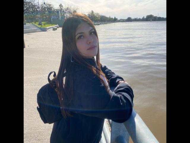 LuciaRobertz - Sexe cam en vivo - 17204214