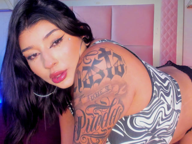 AmberrSnow - Élő pornó és szexkamera - 17205234