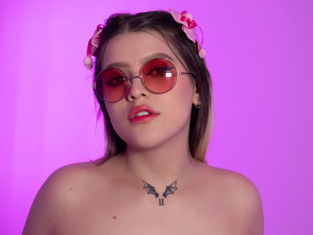 KimSummer - Sexe cam en vivo - 17211650