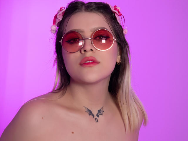 KimSummer - Live porno og sexkamera - 17211658