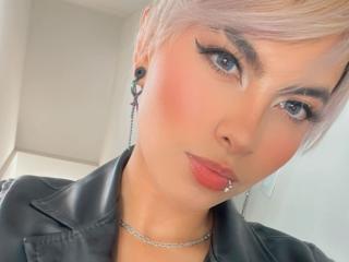 CloeBransoon - сексуальная веб-камера в реальном времени - 17215386