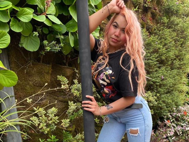 MaddisonScott - Live Sex Cam - 17216454