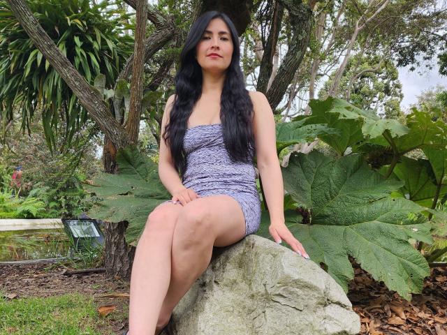 JainaRogers - פורנו בשידור חי ומצלמת סקס - 17217838